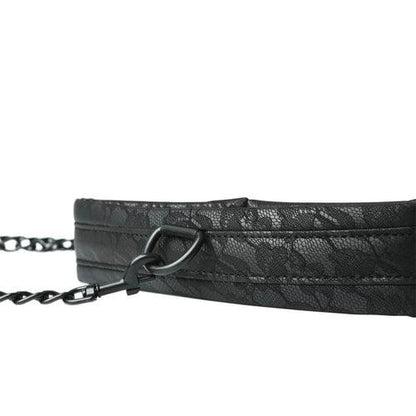 Sincerely Lace Collar & Leash by Sportsheets up close showing detail